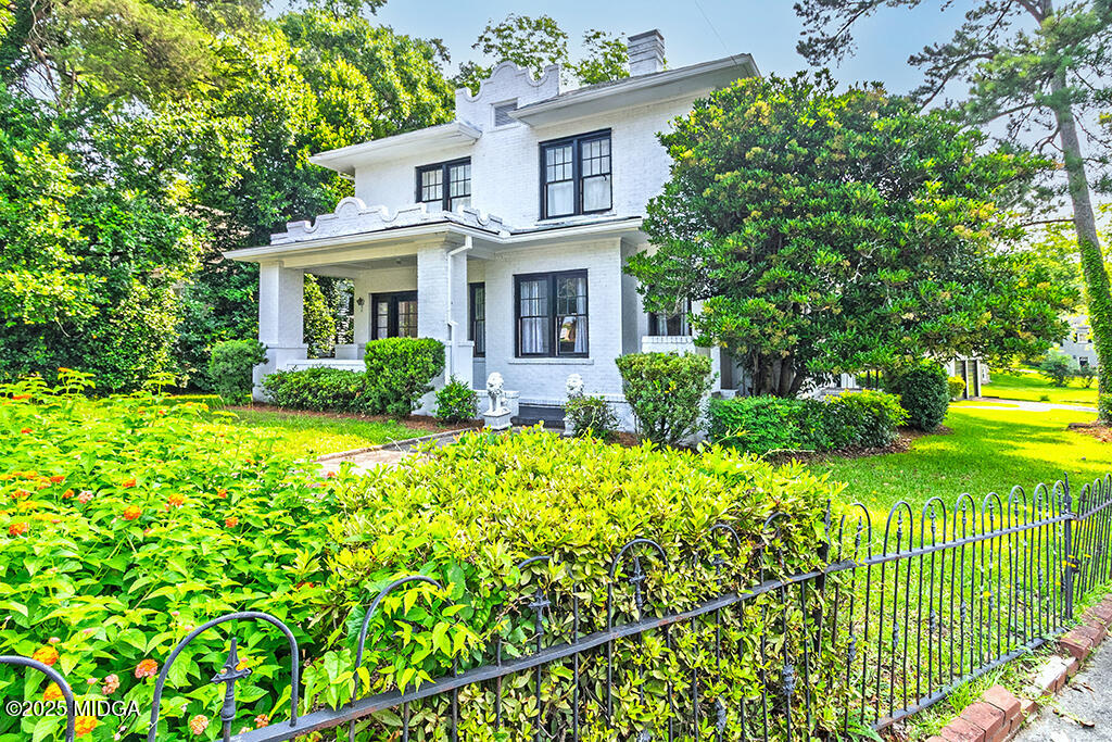 209 Forest Hill Road