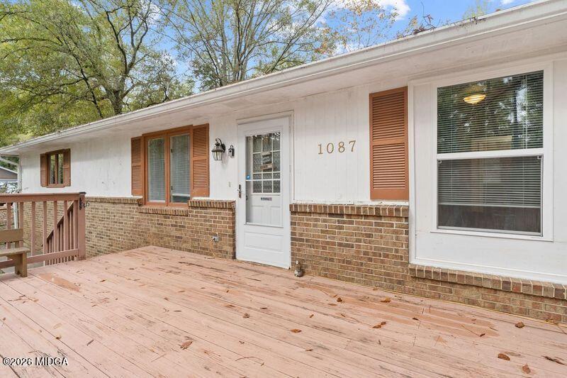 1087 Greentree Parkway