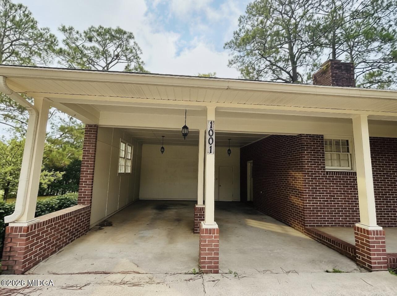 1001 Stewart Ave Avenue