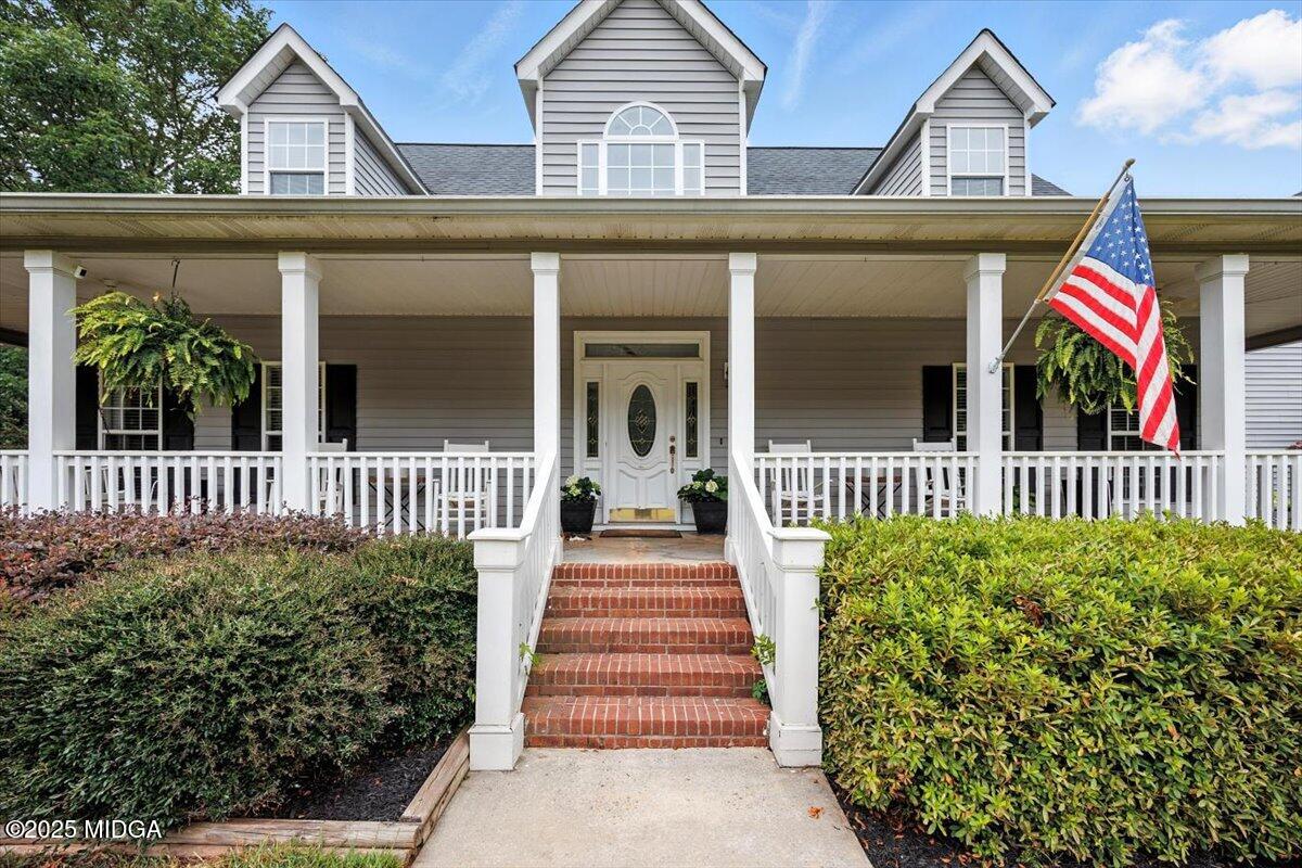 503 Creekside Drive