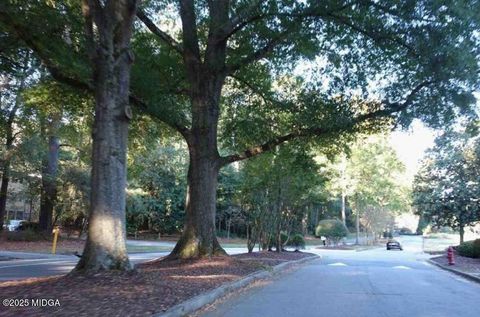 30 Arpege Way NW Atlanta GA 30327