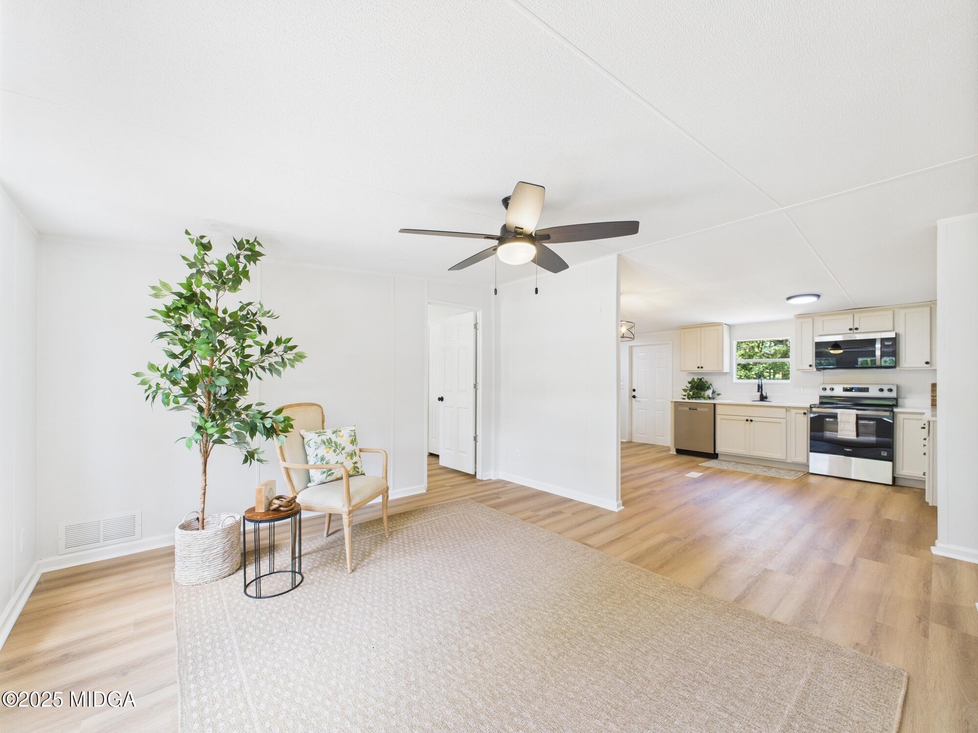 119 Pine Cone Road NW