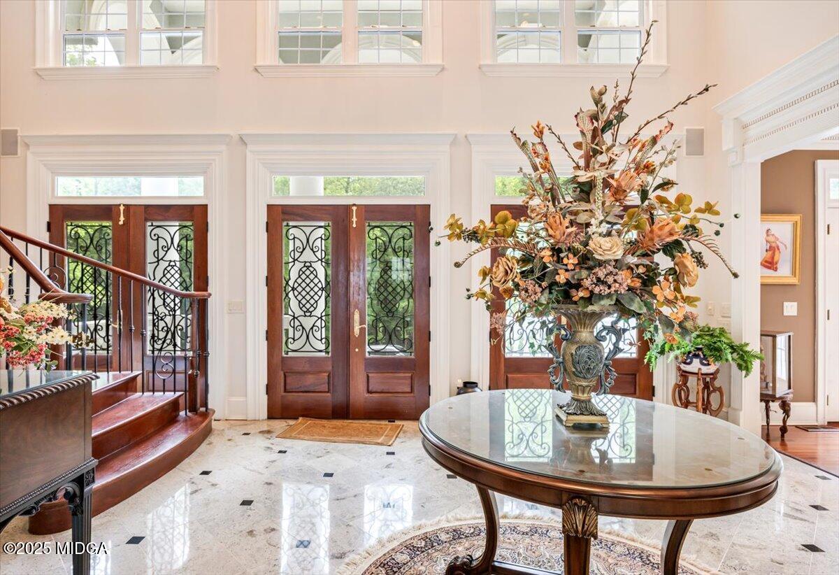 311 N Rivoli Farms Drive