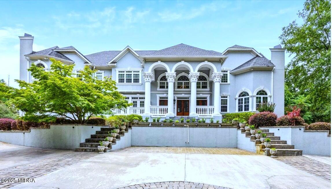 311 N Rivoli Farms Drive