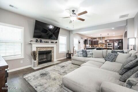 305 Dog Fennel Lane
