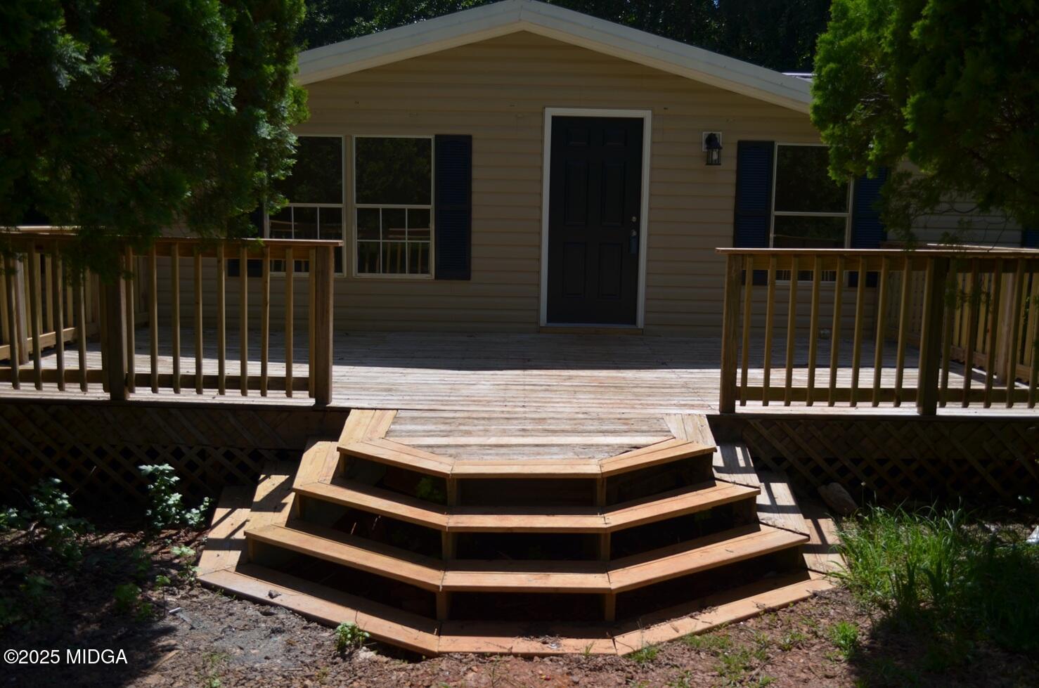 325 High Road