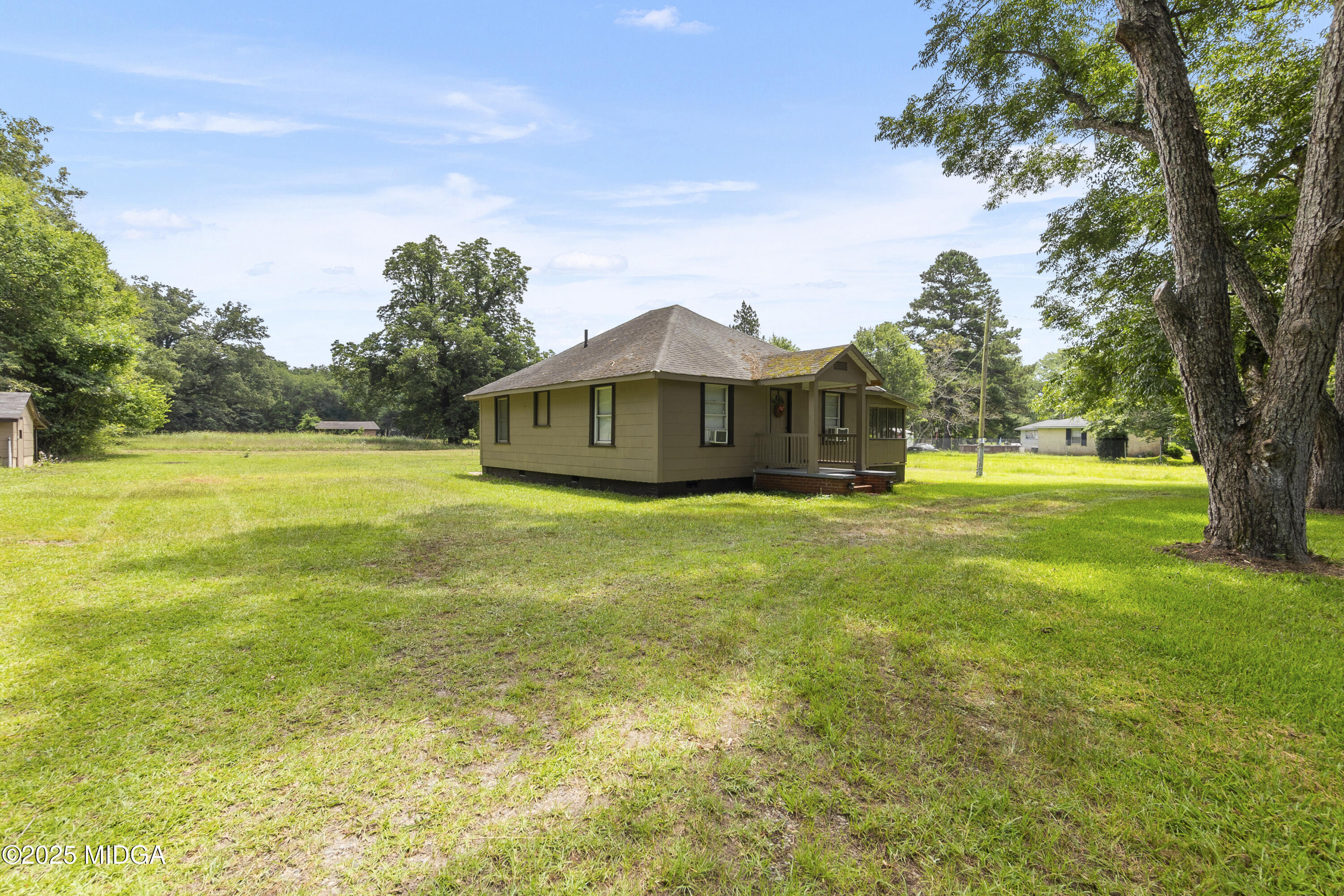 5460 Jeffersonville RD Road