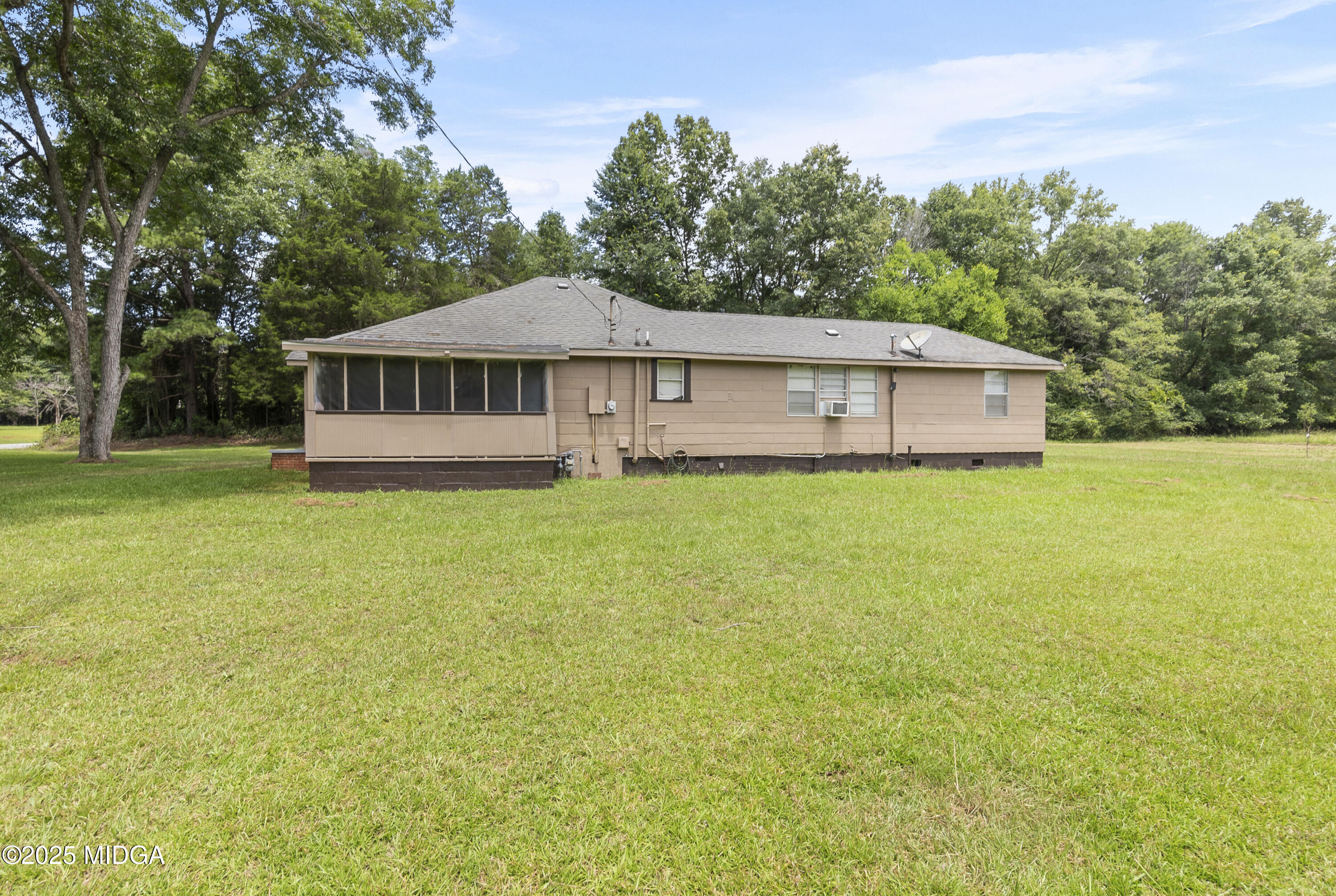 5460 Jeffersonville RD Road