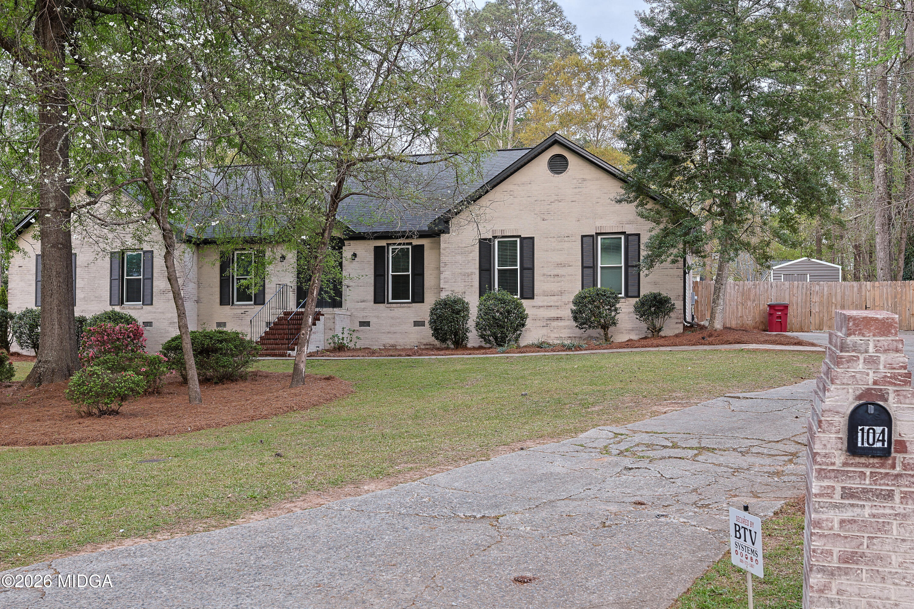 104 Saint Thomas Place