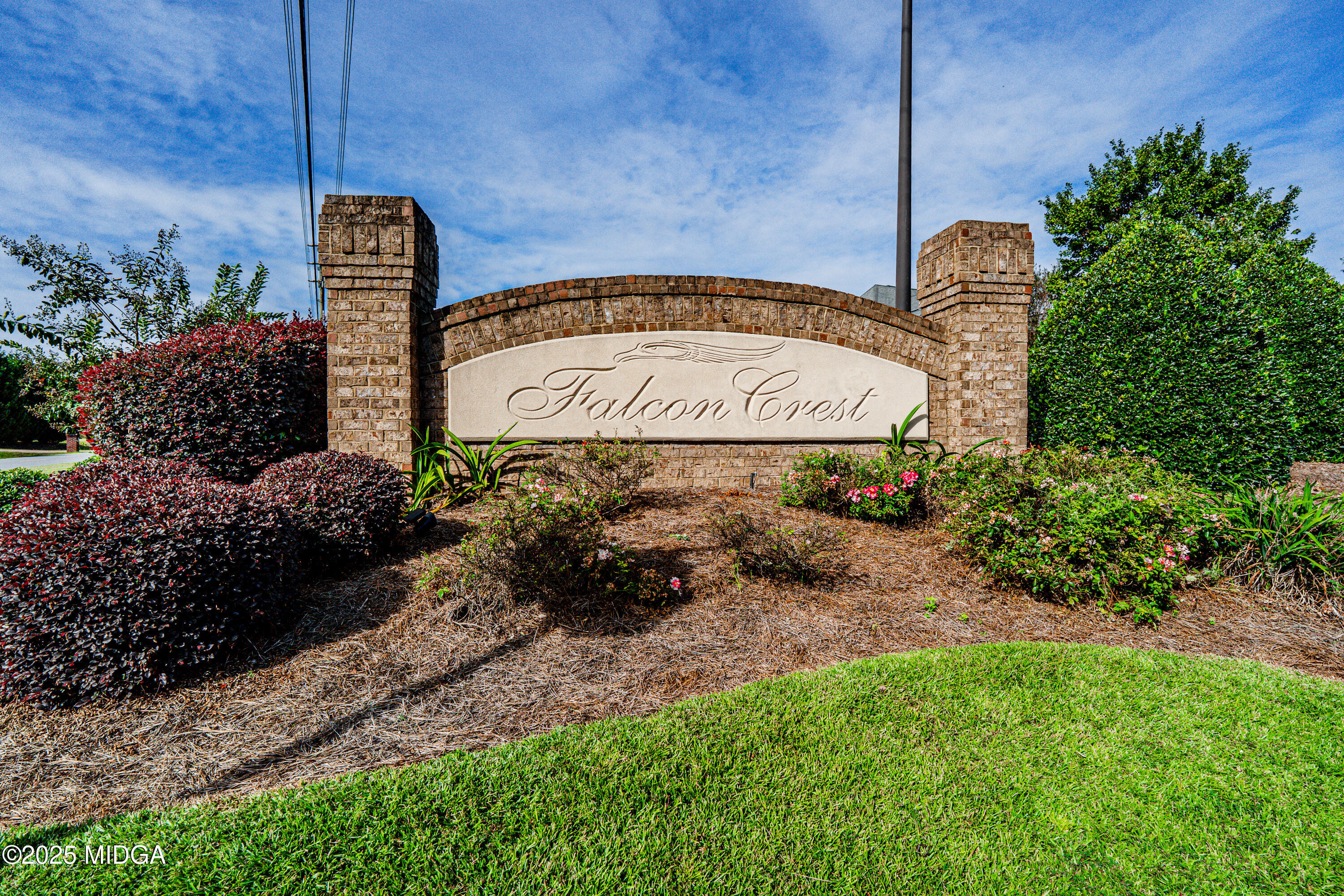 163 Peregrine Drive
