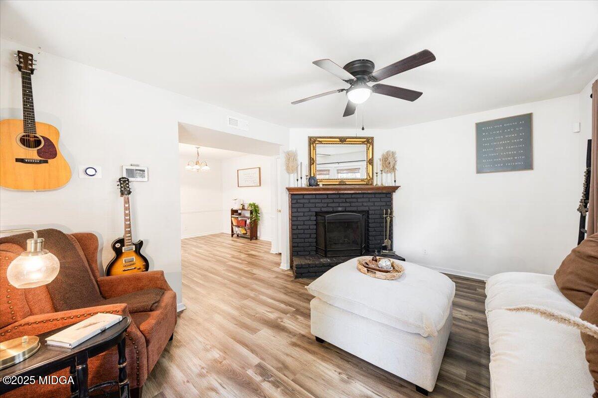 4372 Barrington Place