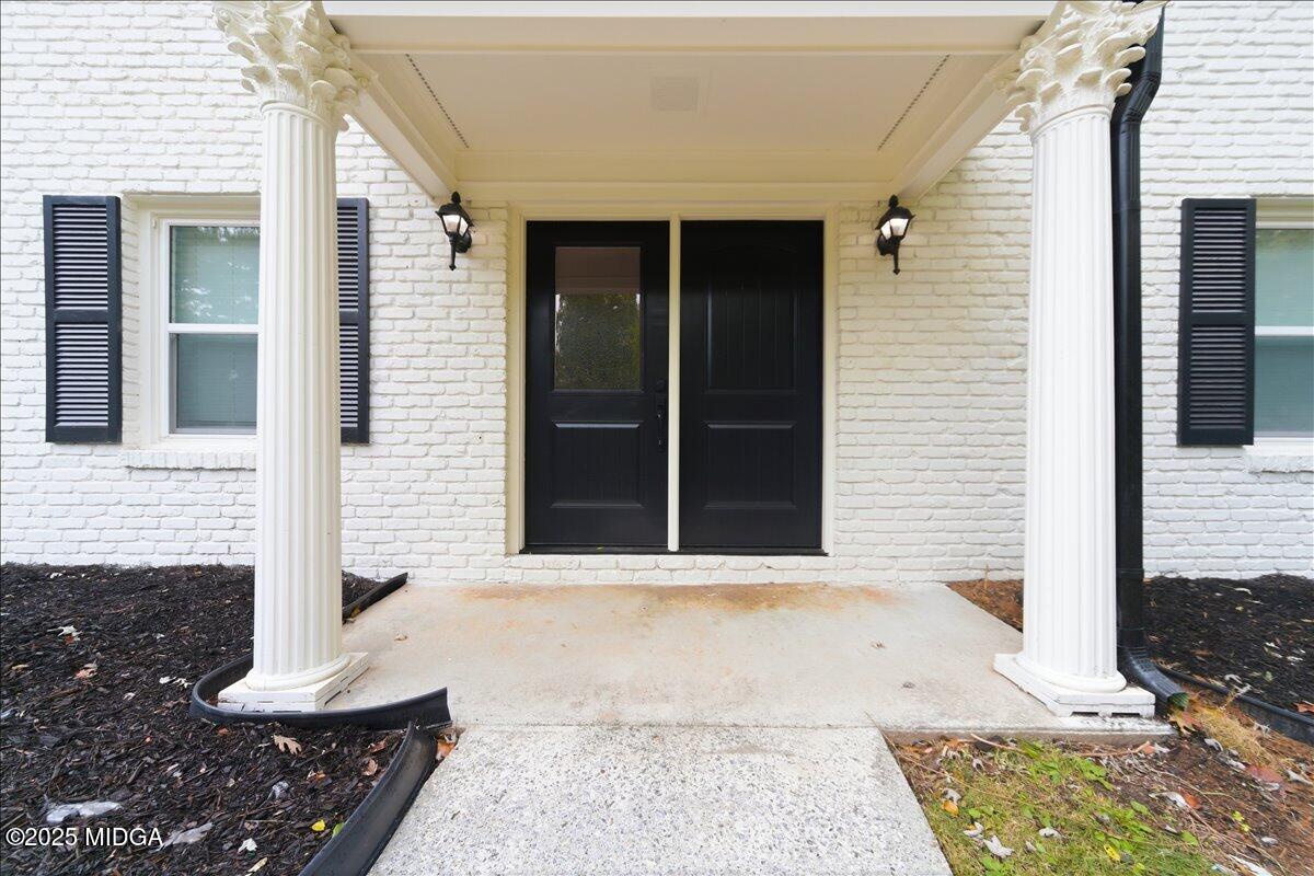 1740 Chiilderlee Lane NE