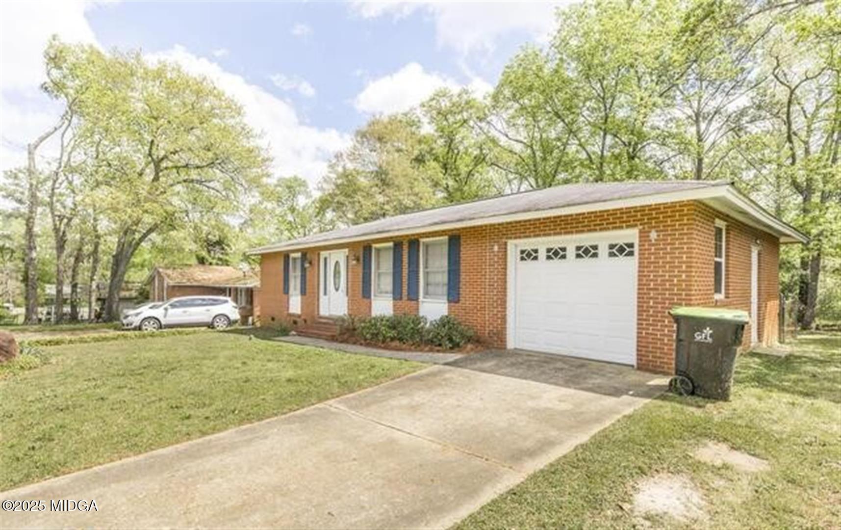 104 oakdale drive Drive