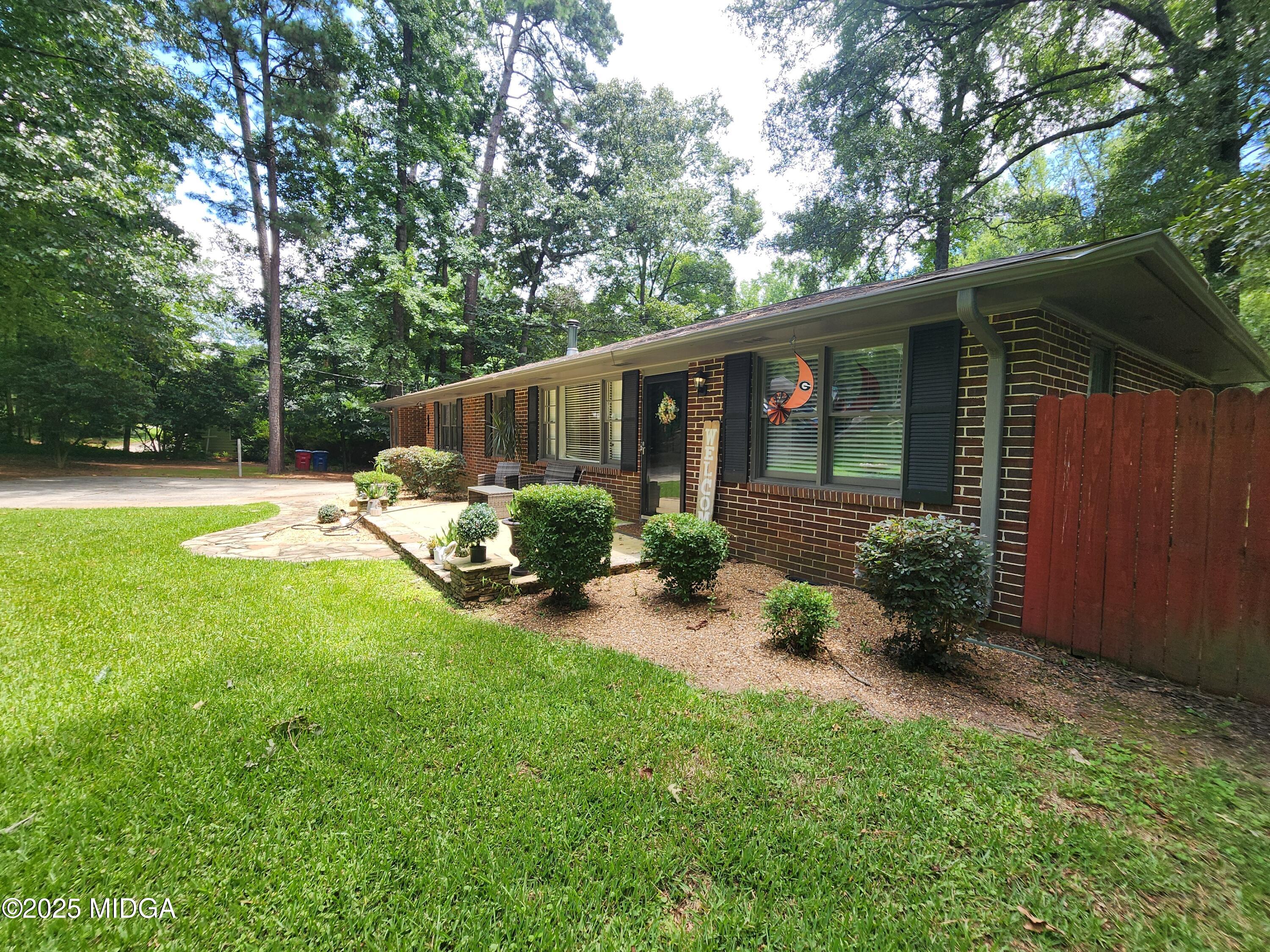 807 Wera Place