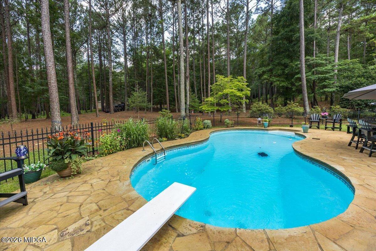 409 Madison Lane
