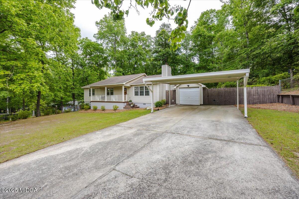 477 Chapman Road