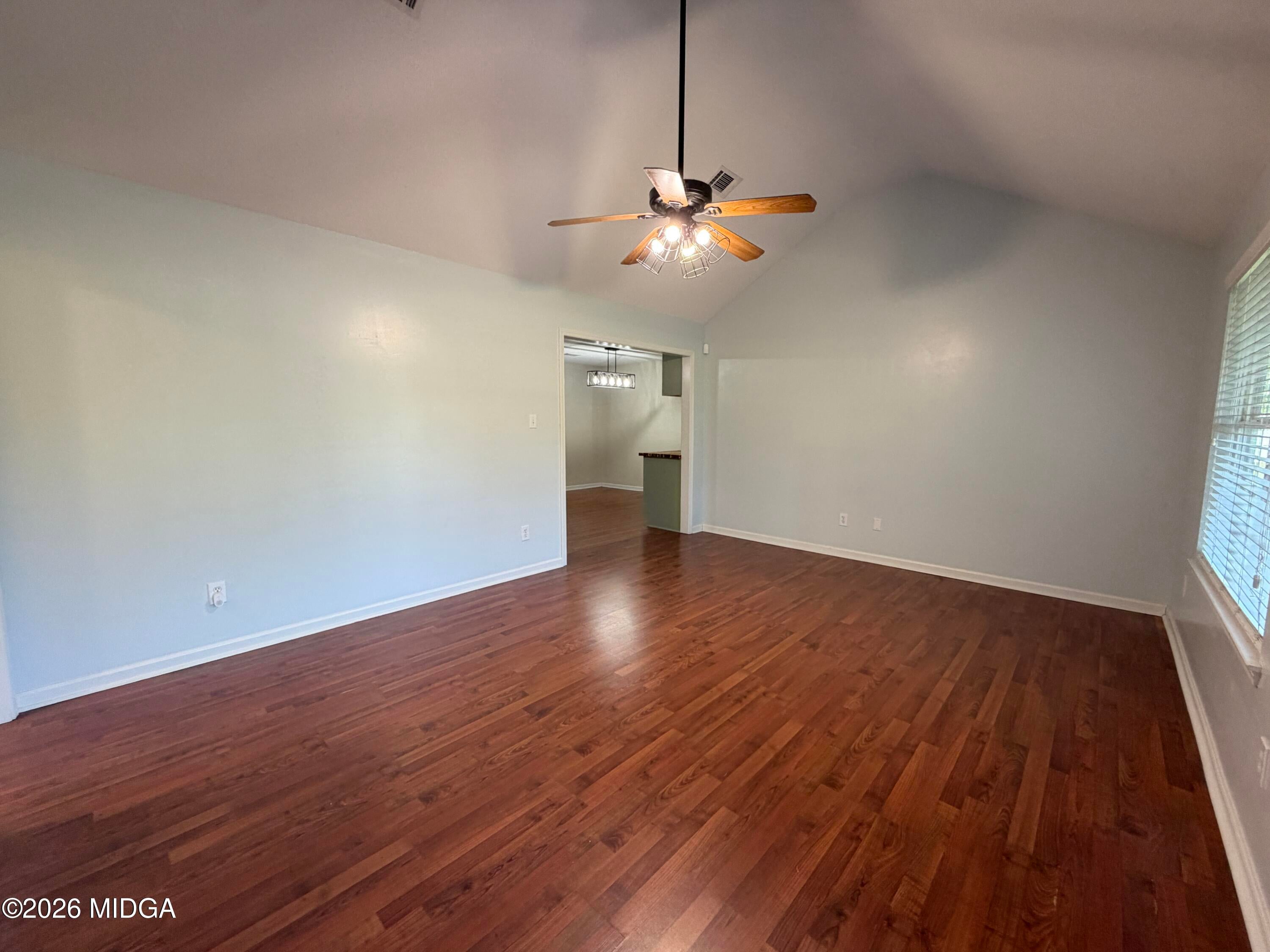 461 Columbus Highway