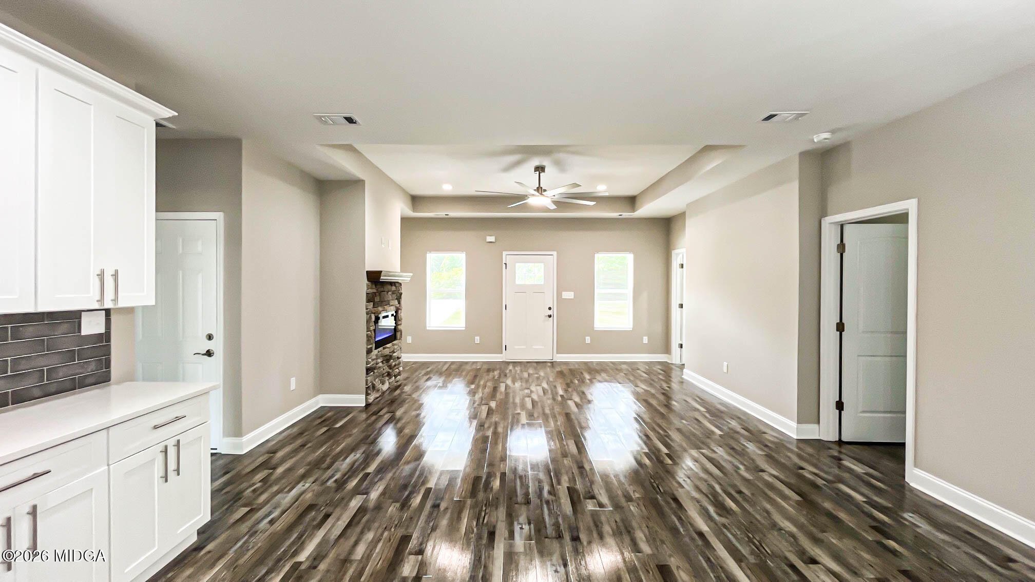 2011 Griffin Road