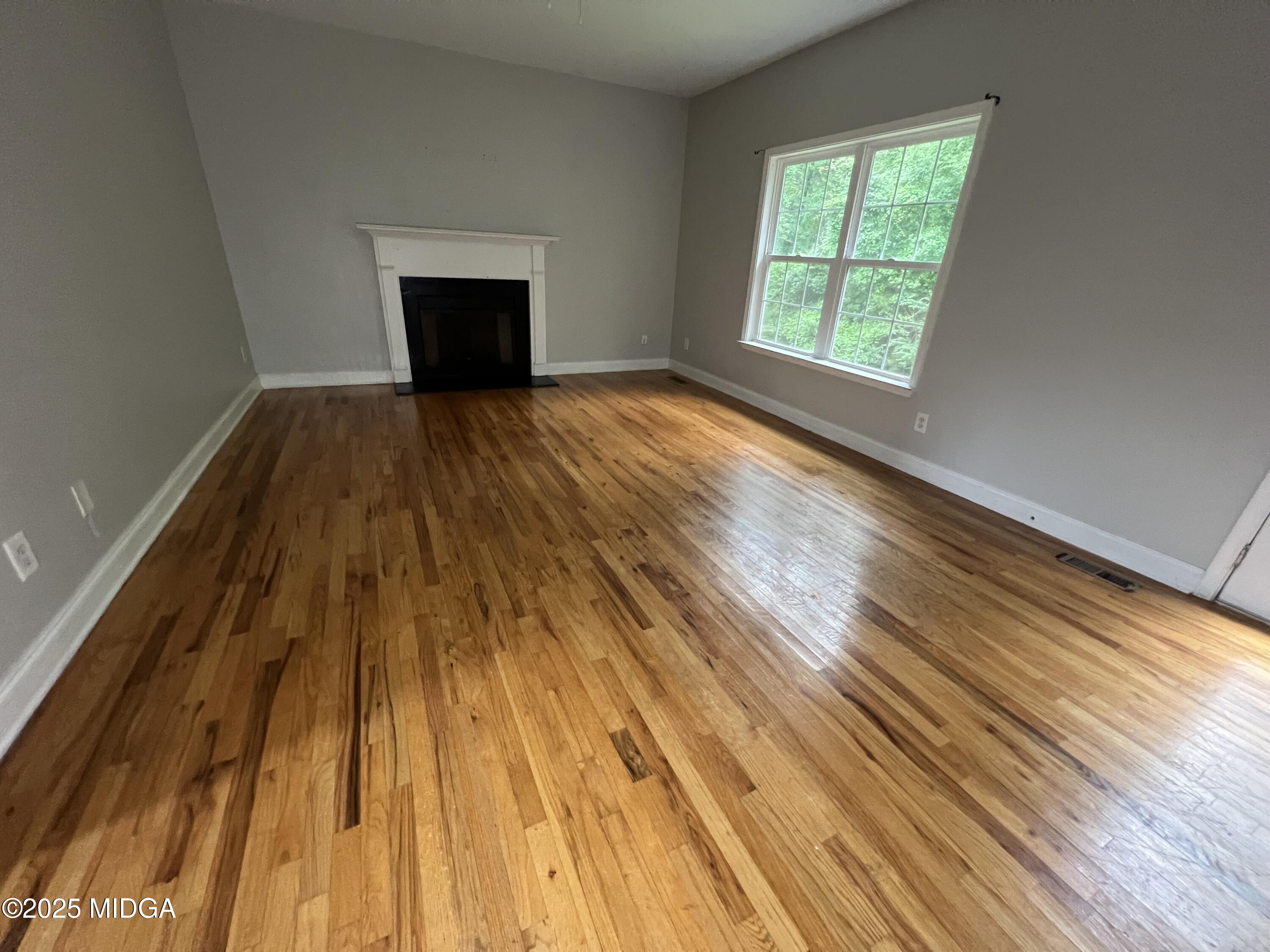219 W Spring Drive