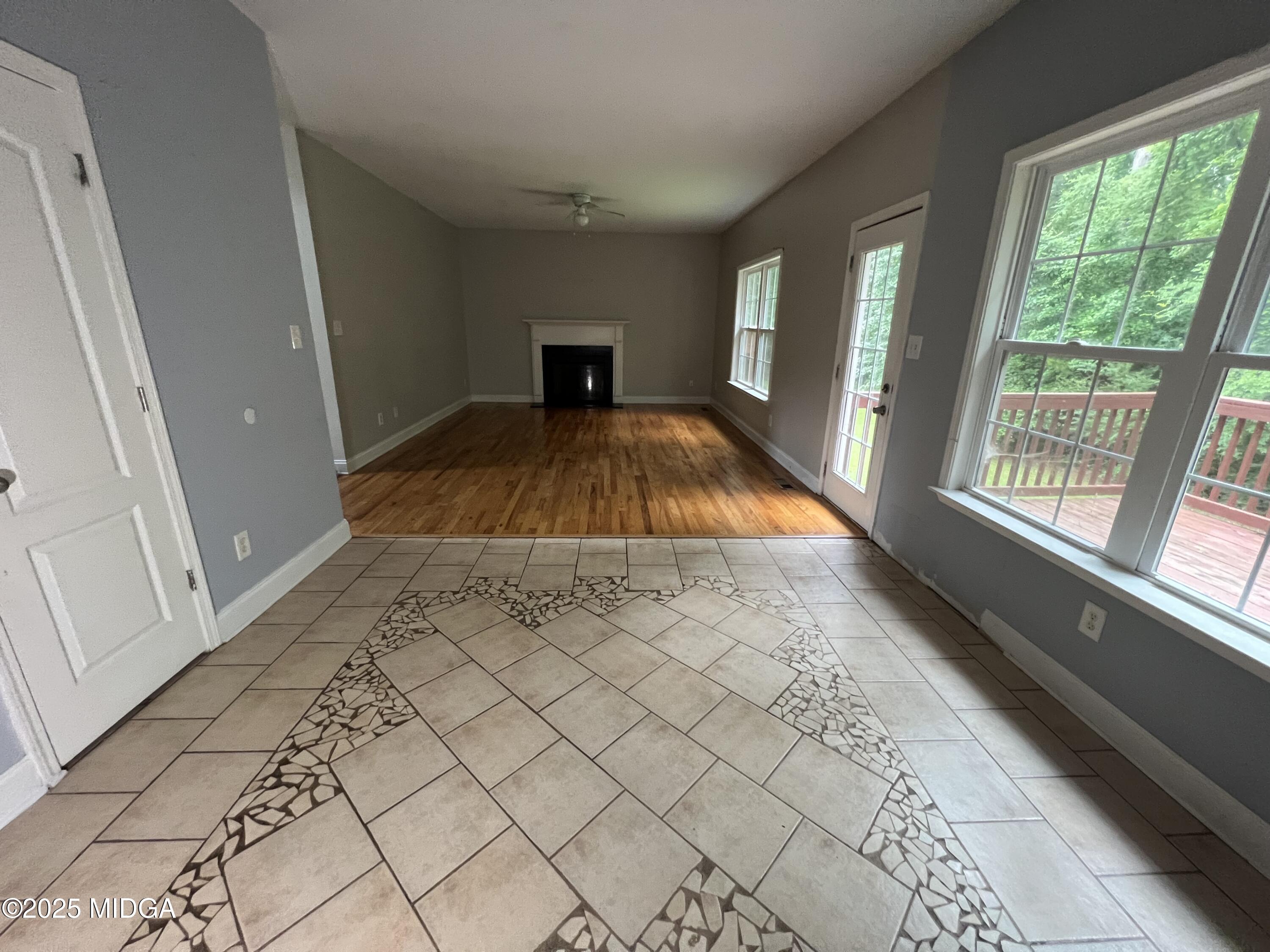 219 W Spring Drive