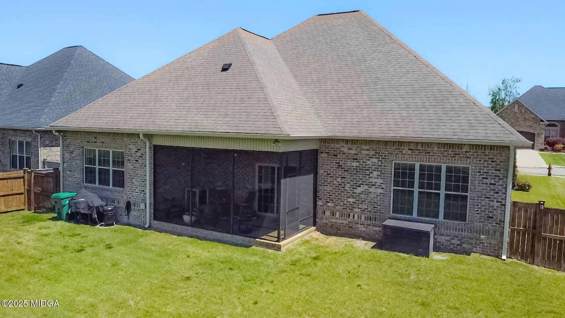 906 Abingdon Cove