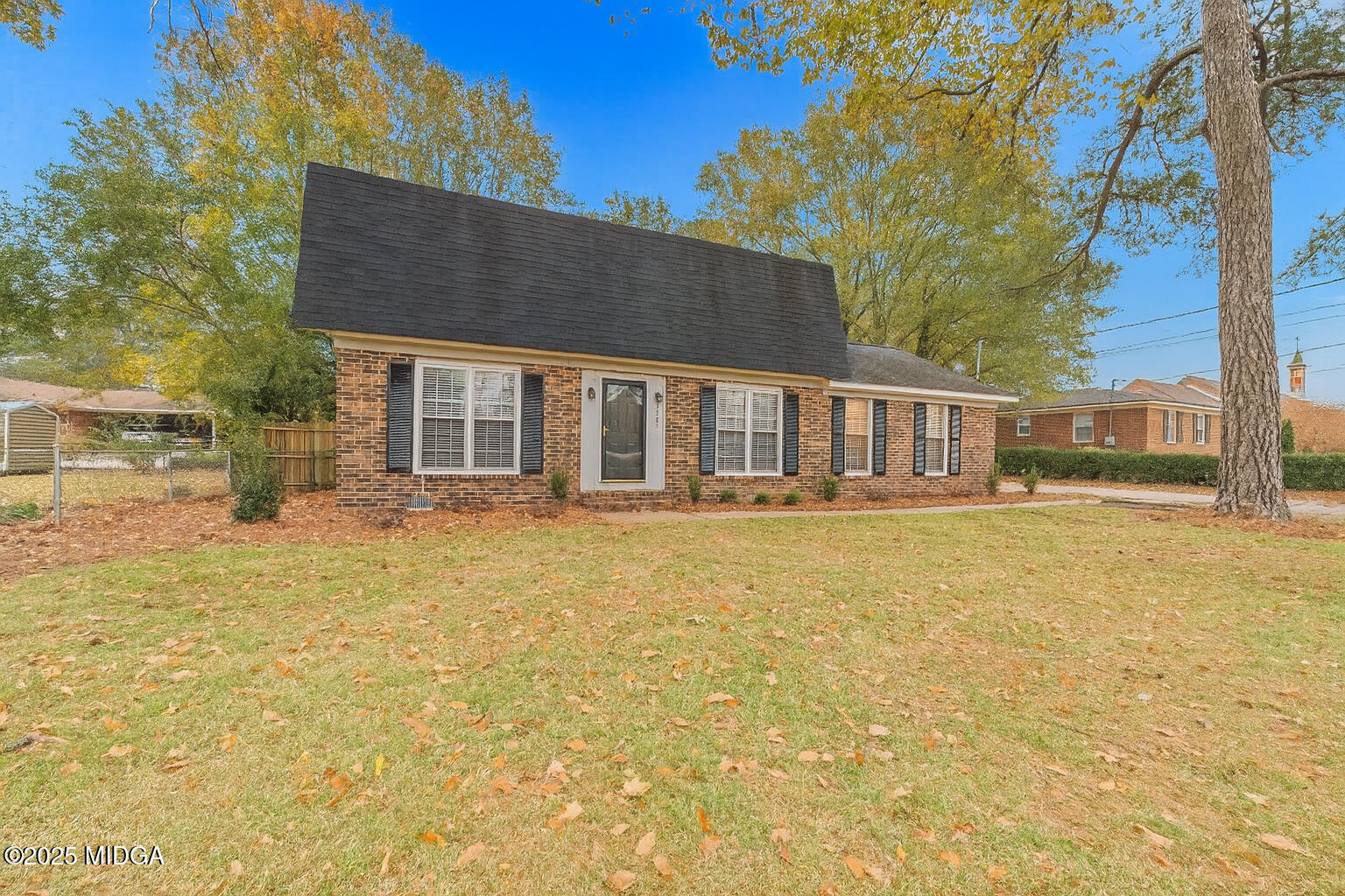 1303 Forest Hill Road