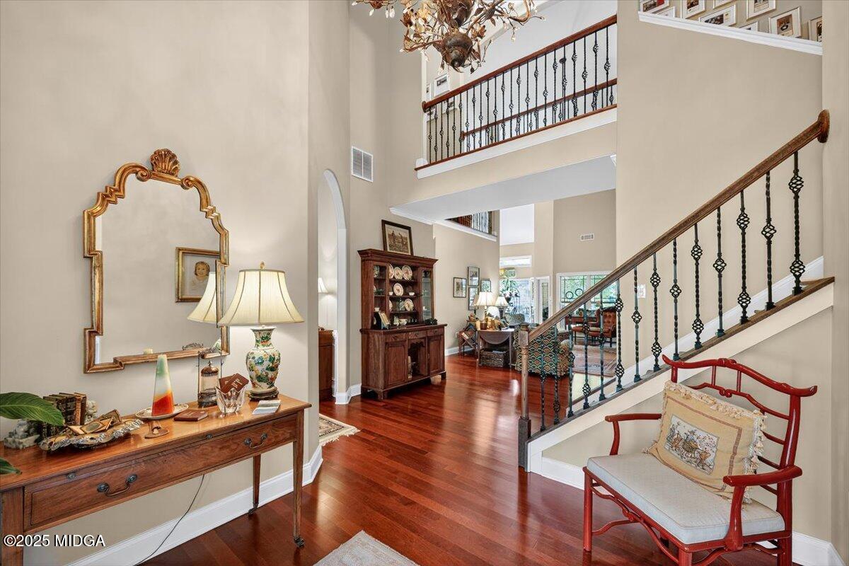 111 Piedmont Circle