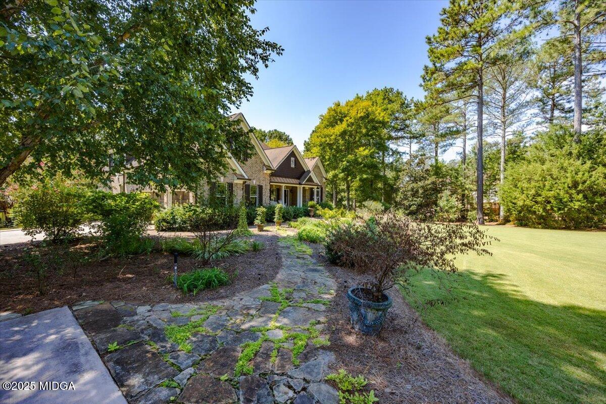 111 Piedmont Circle