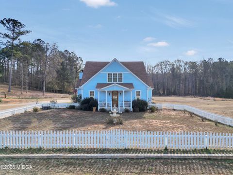 200 Douglas Creek Road Flovilla GA 30216