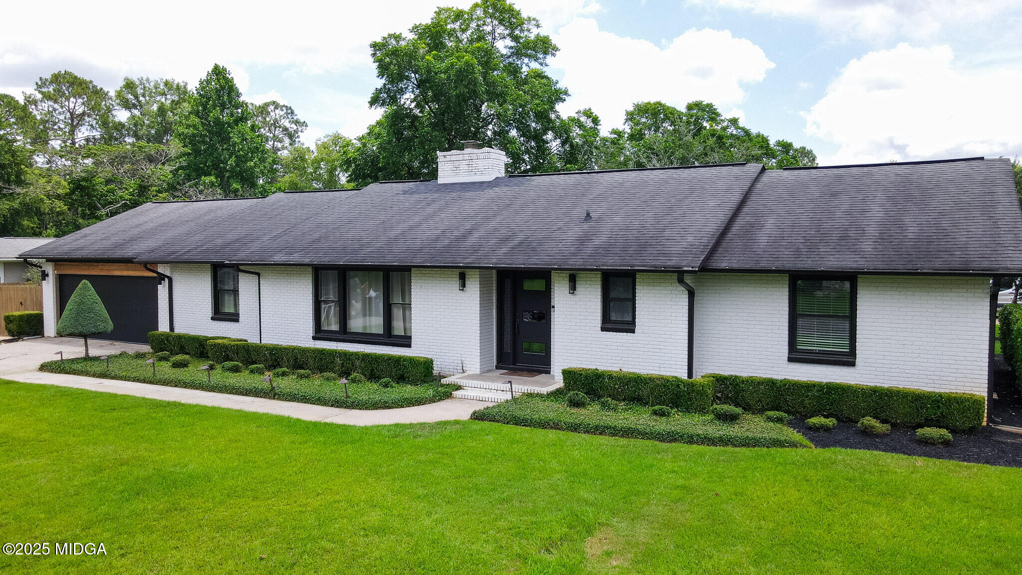 1202 Fairway Drive