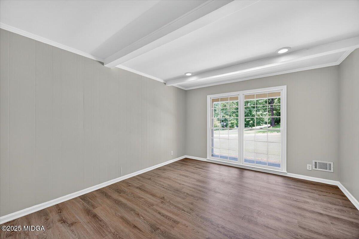 3096 Stuart Drive