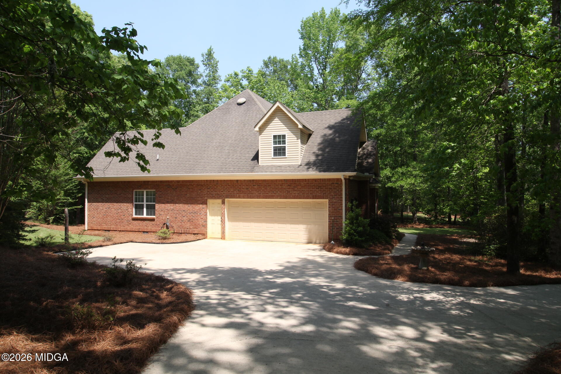 450 Deer Creek Drive