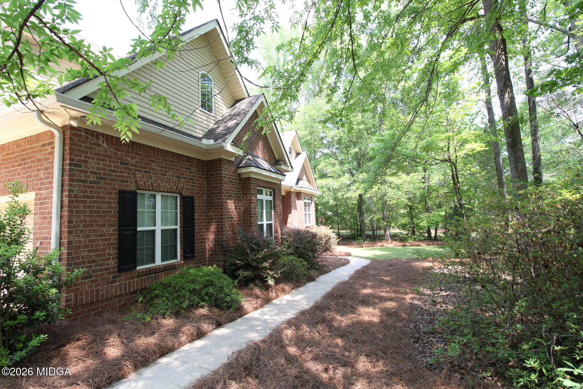 450 Deer Creek Drive