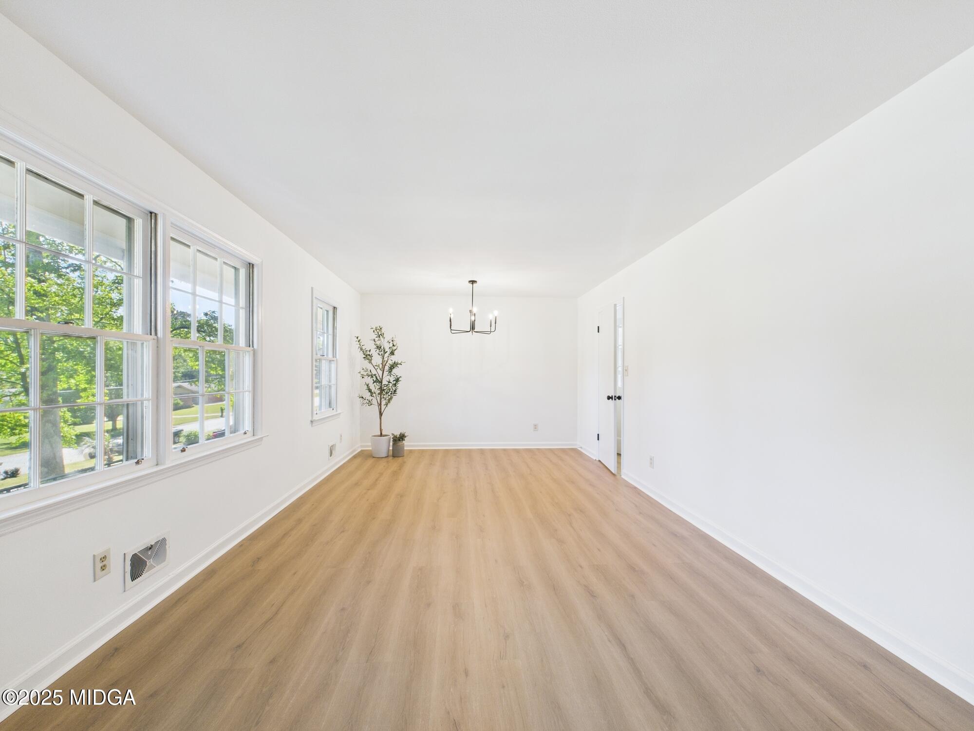 2325 Silver Pines Drive