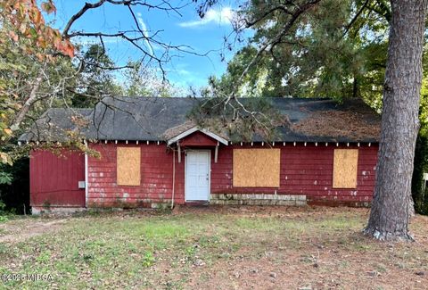 1290 Pio Nono Circle Macon GA 31206