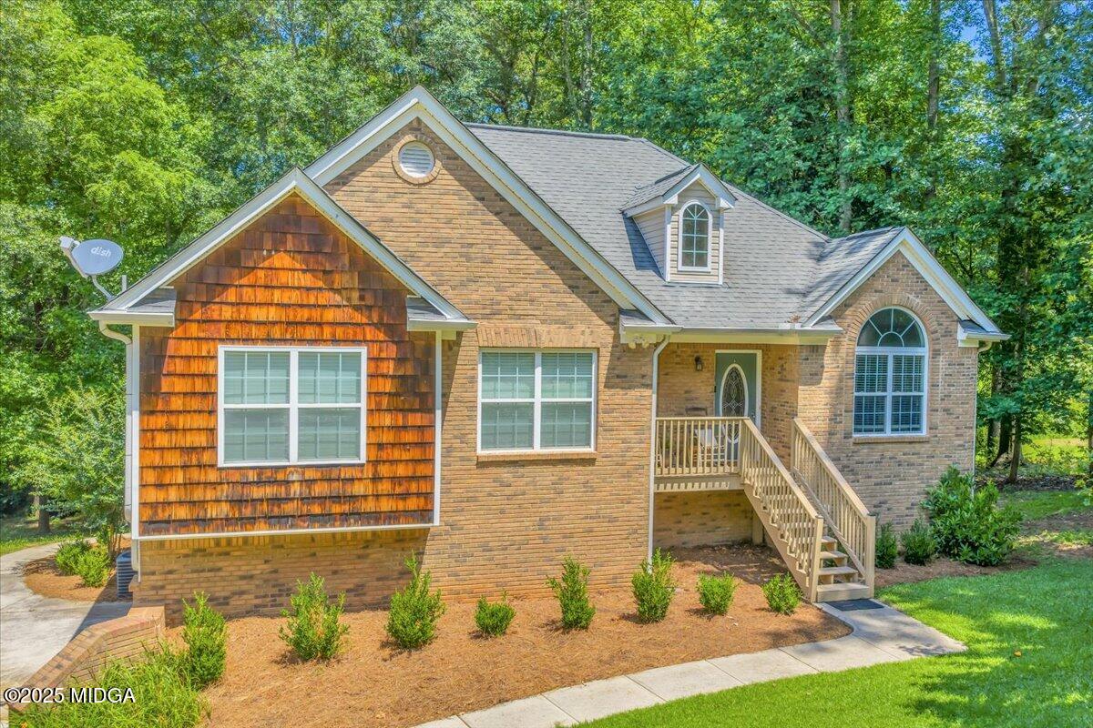 536 Sam Brown Boulevard