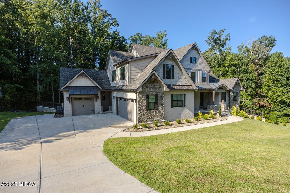 105 Fox Court