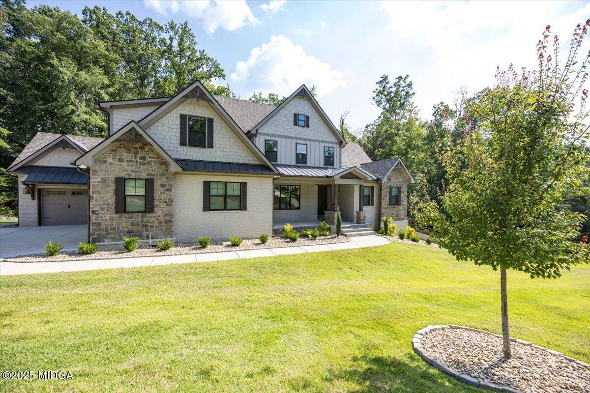 105 Fox Court