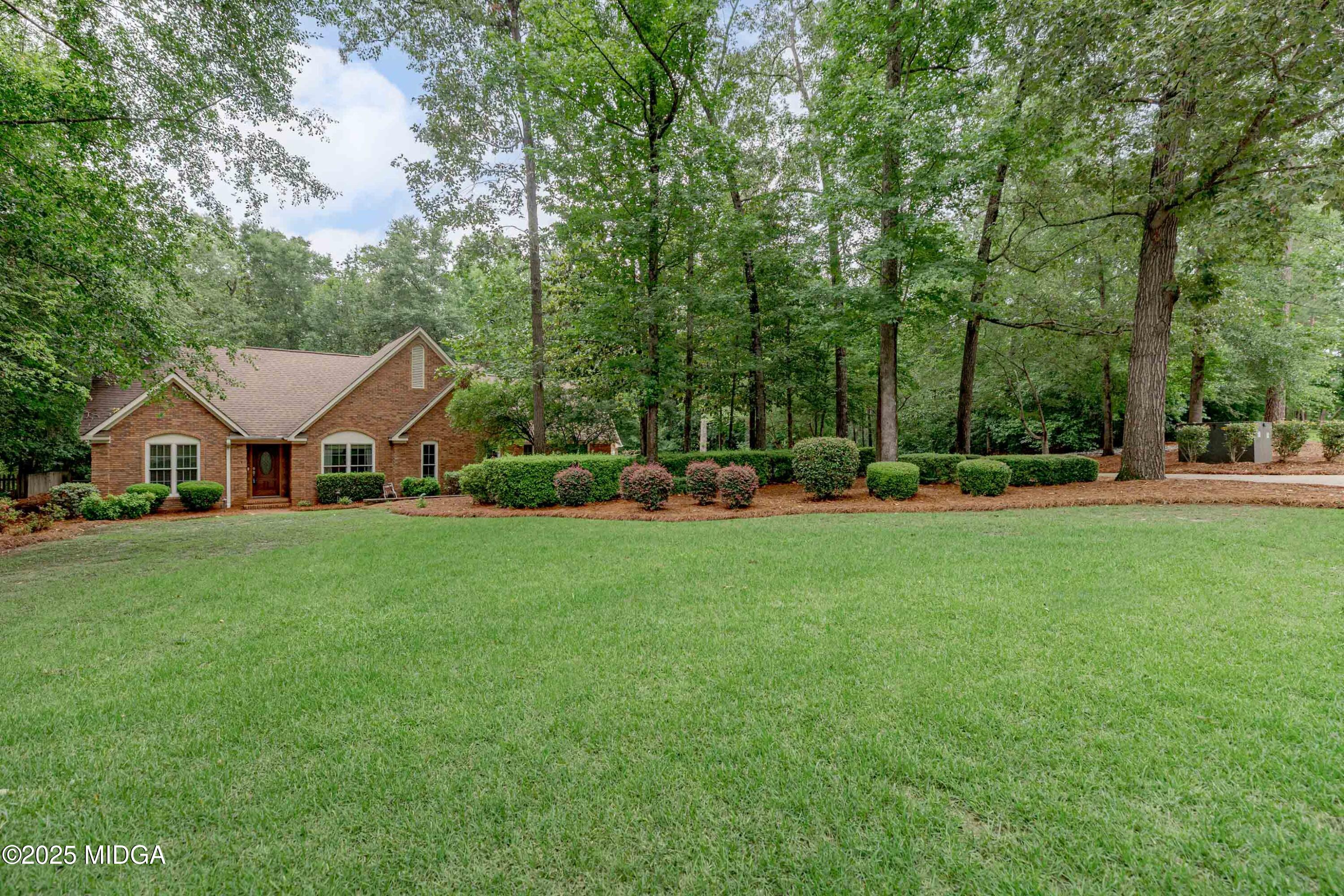 213 Falcon Crest