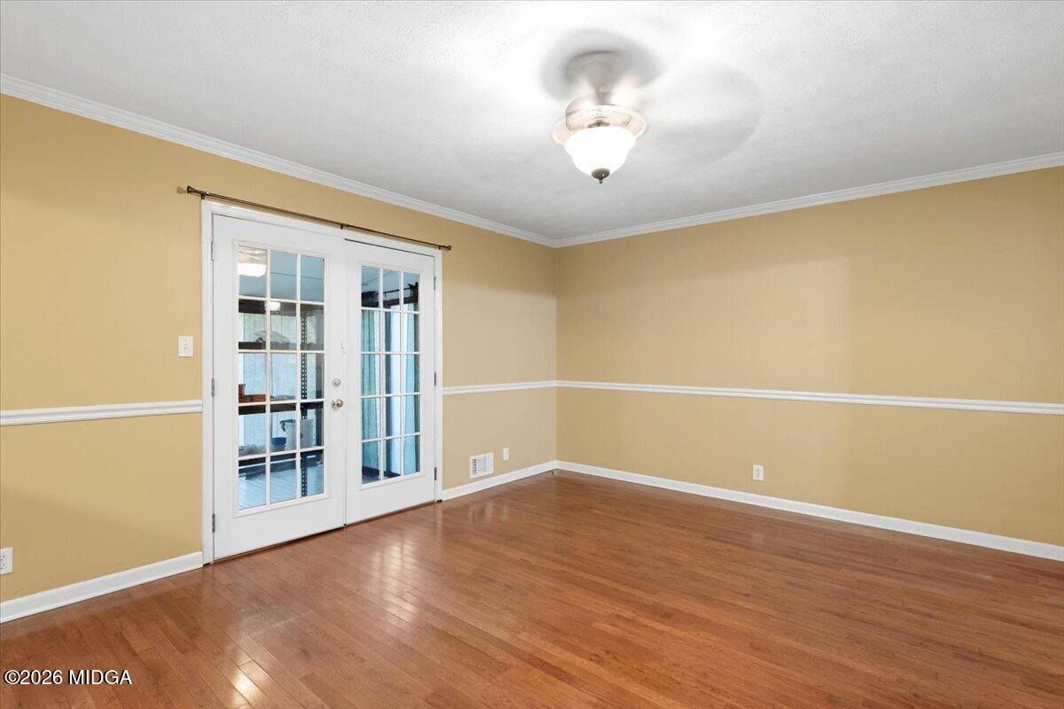 4895 Guerry Drive
