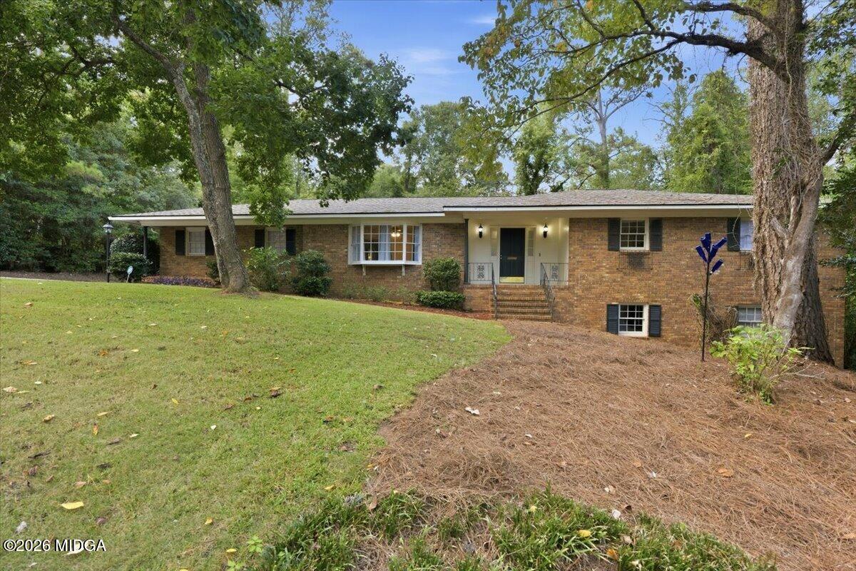 4895 Guerry Drive