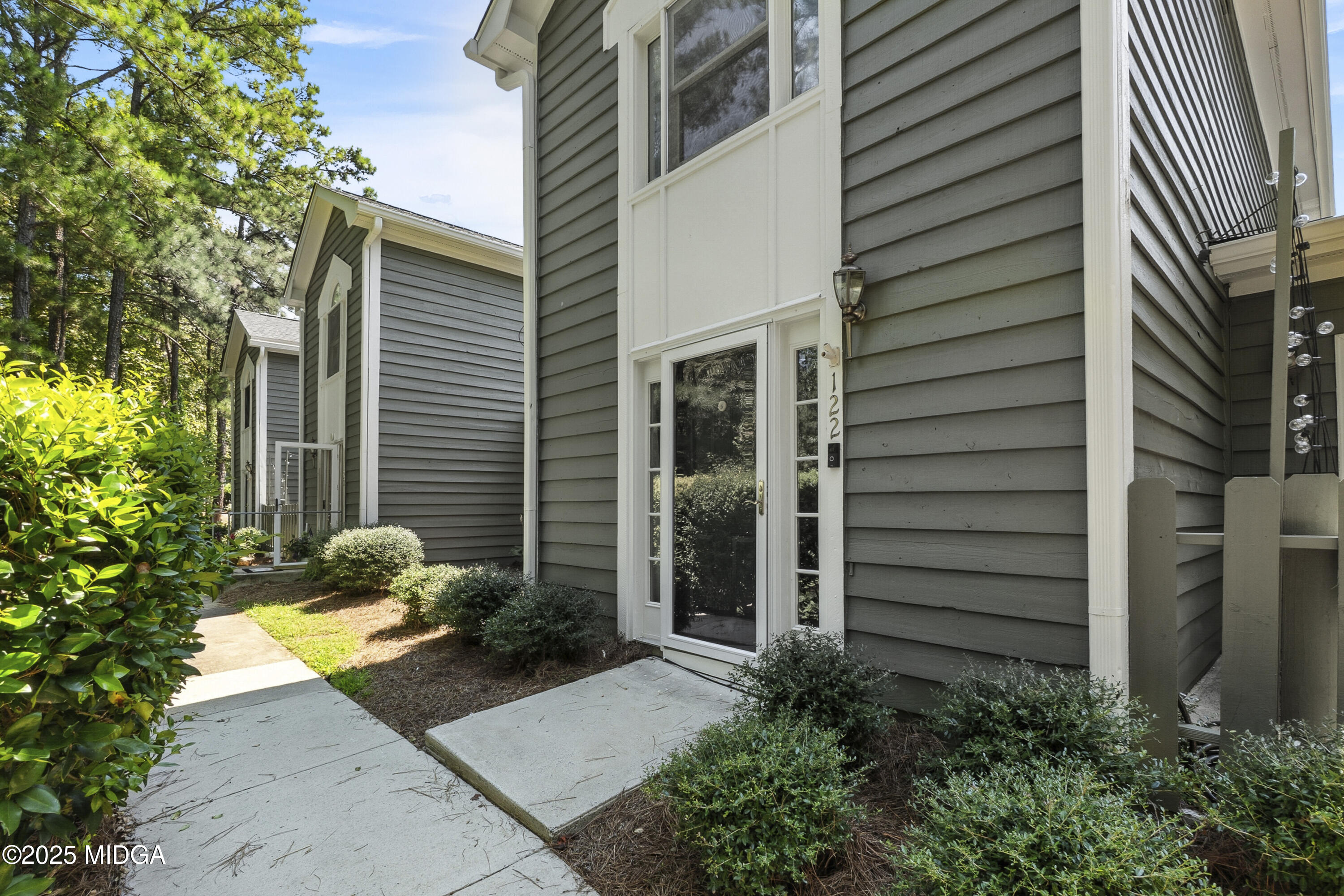 122 River Pointe Drive