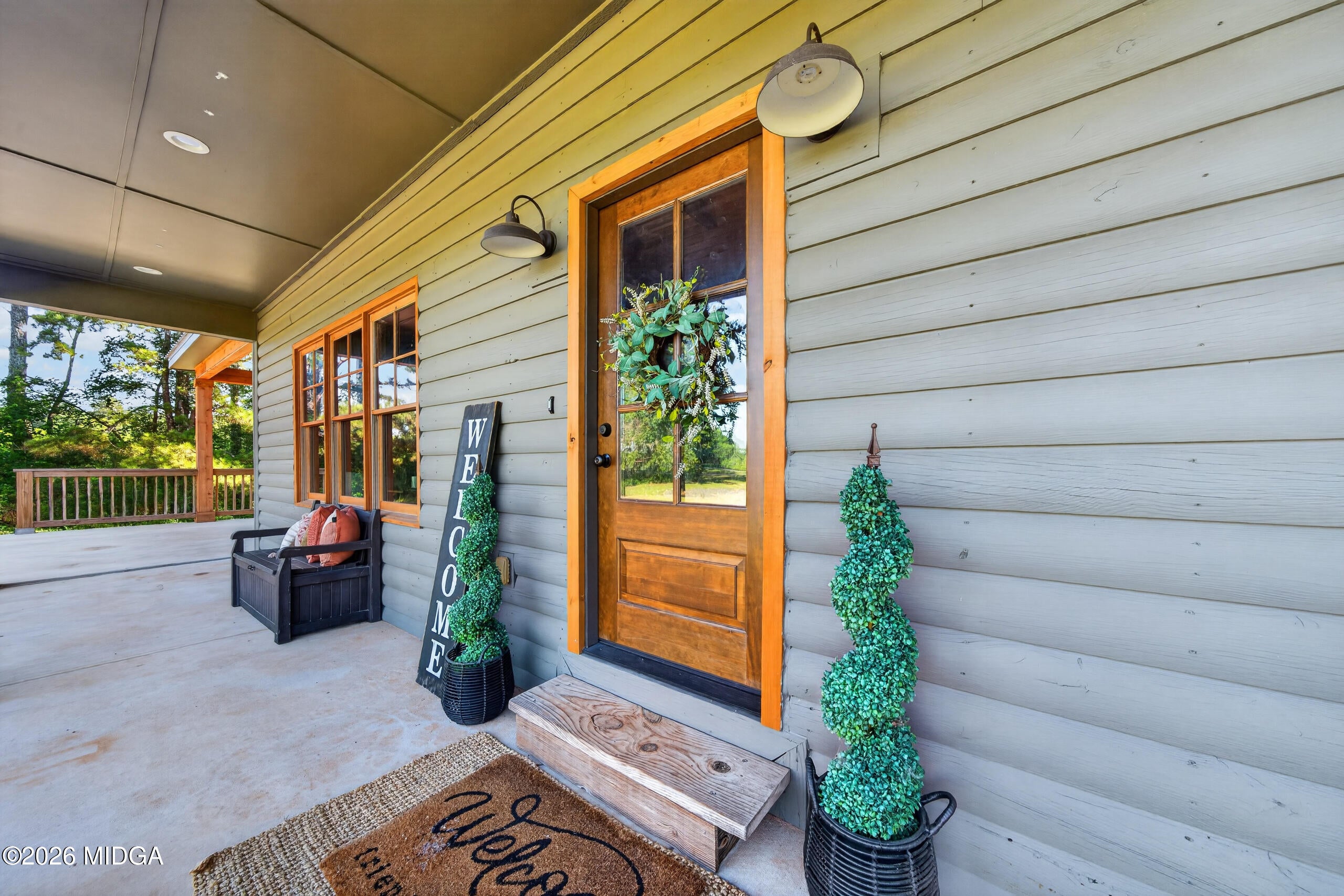 130 N Wesley Chapel Road
