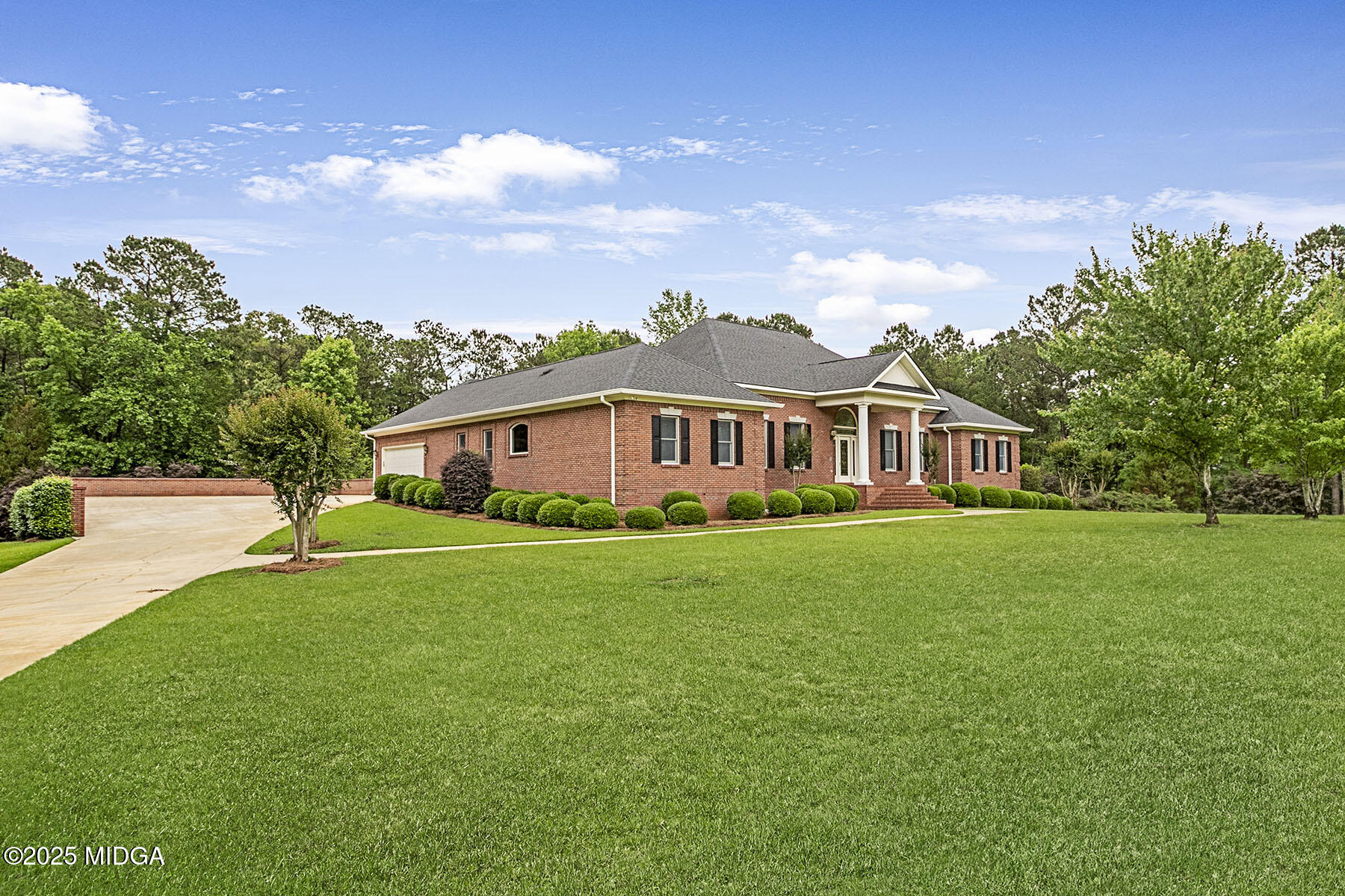 16 Hamil Drive