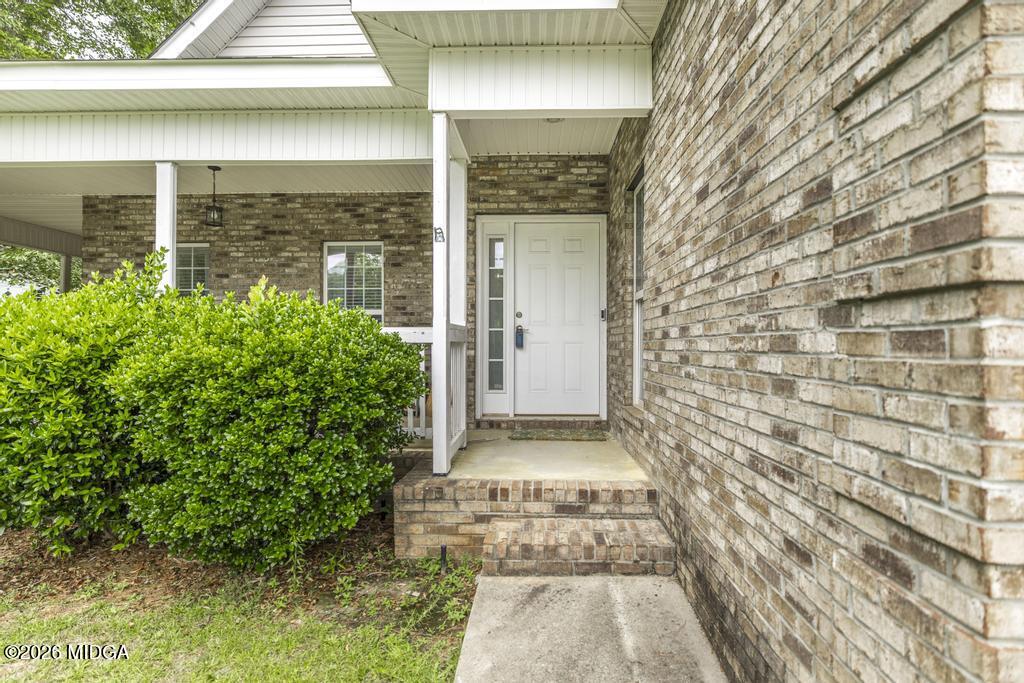 211 Cade Terrace