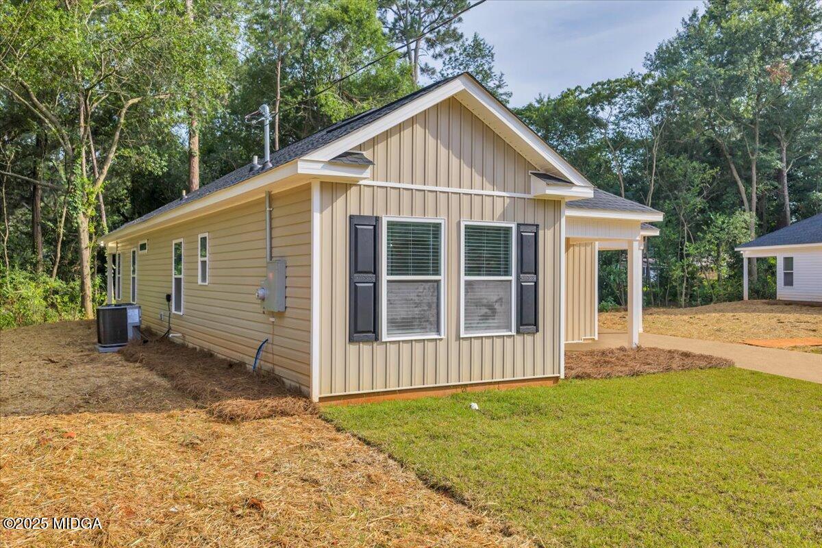 325 Peach Circle
