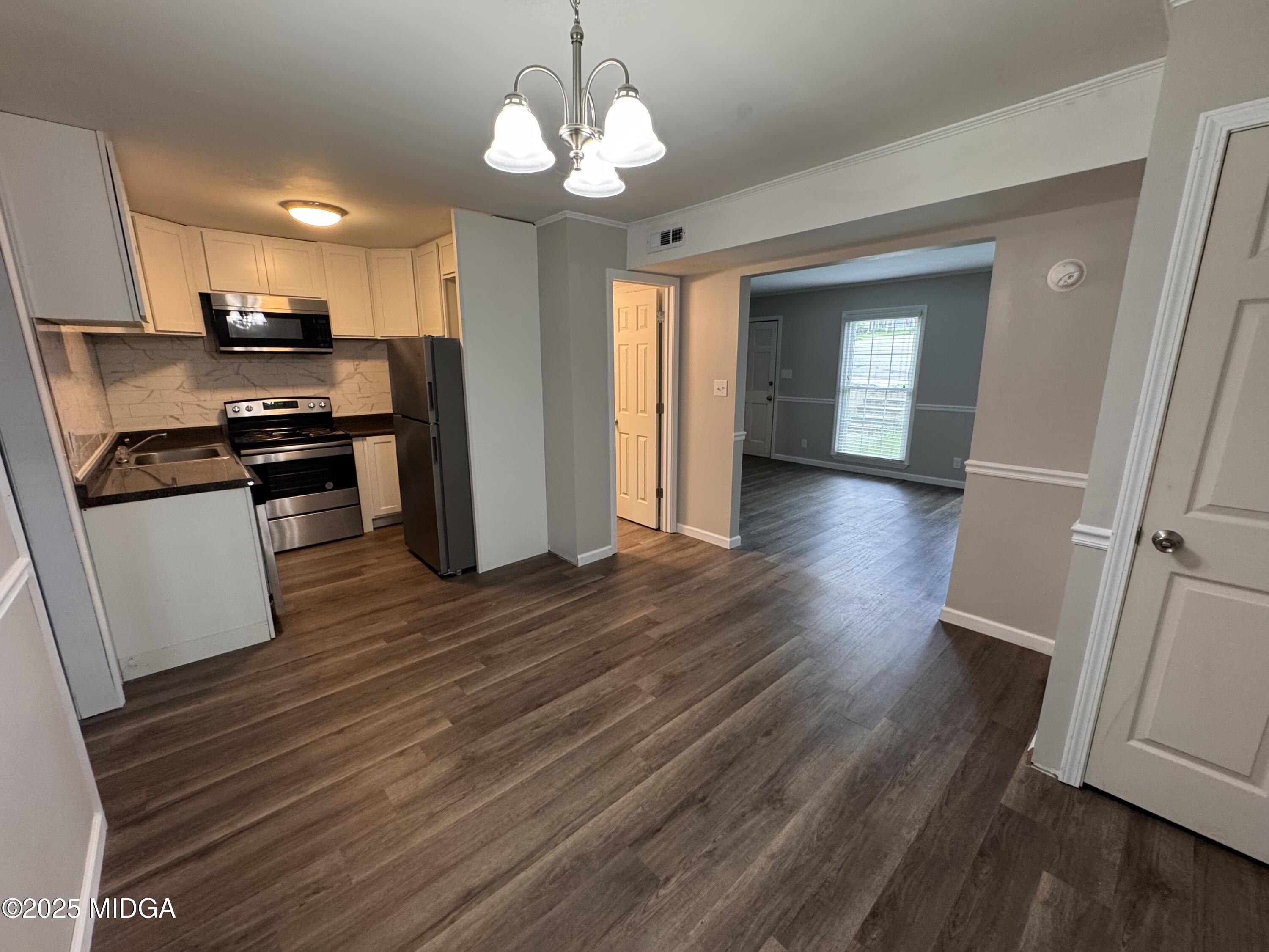 215 Springdale Court