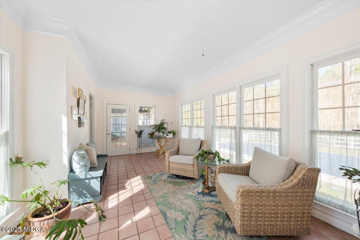 670 Middlesex Drive