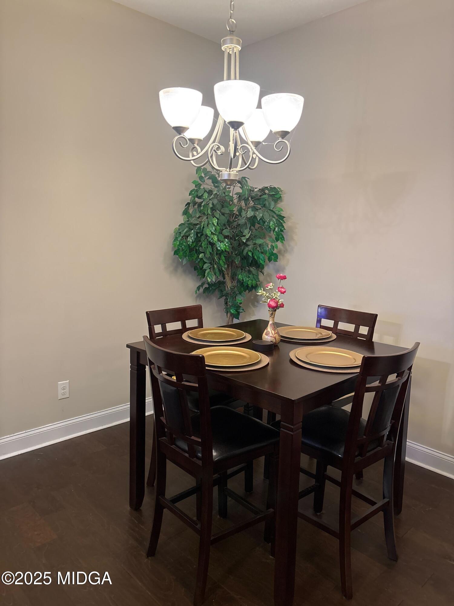 117 Hawks Ridge Trce