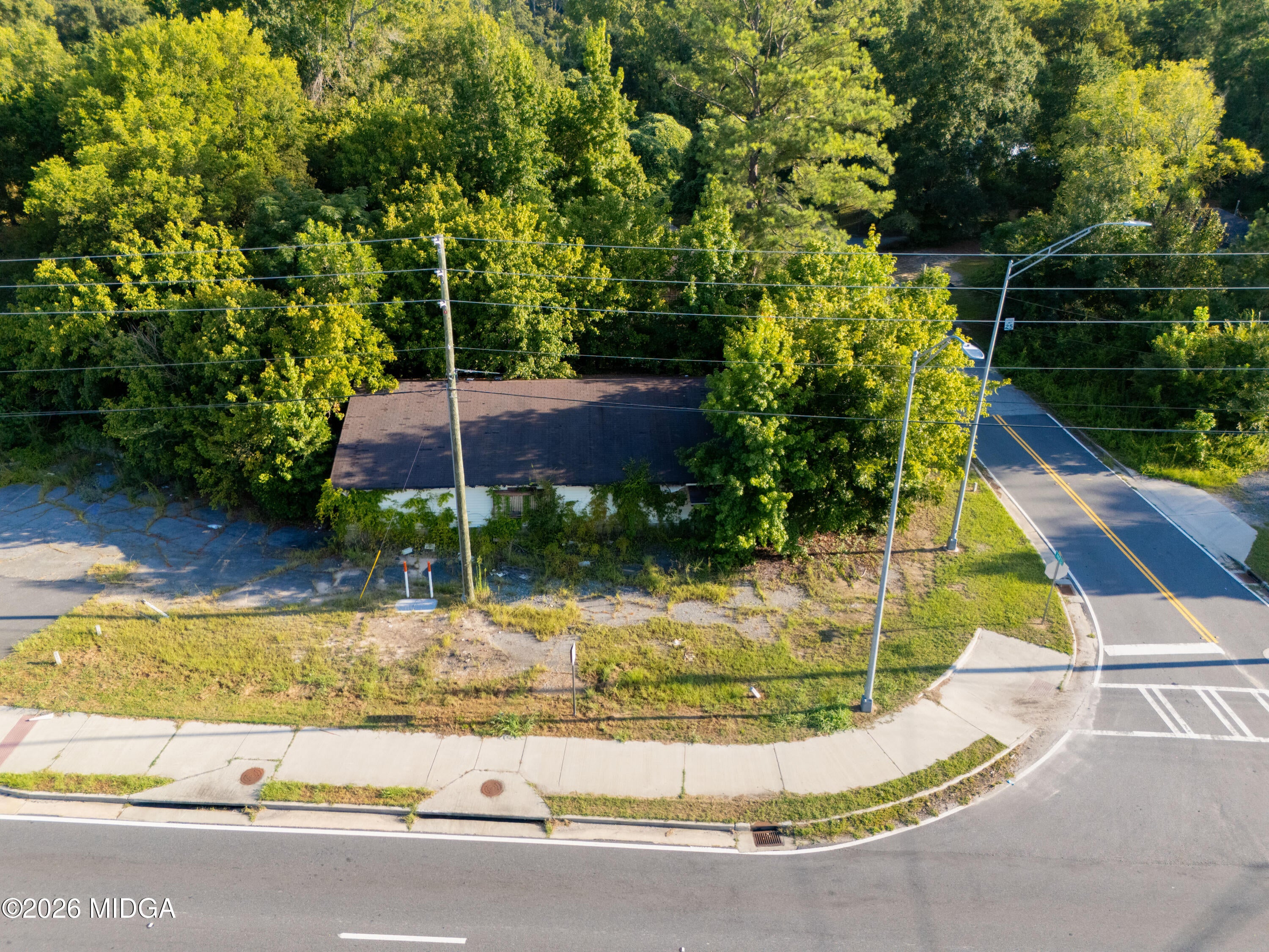1762 Jeffersonville Drive
